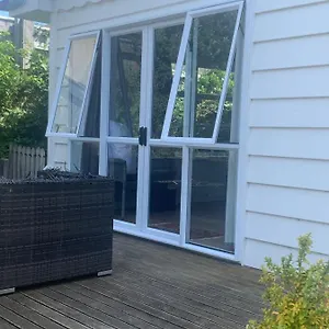 https://robert-st-newlands.wellingtonnzhotels.com